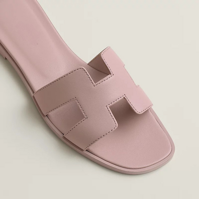 ARIS™ | Elegante sandaler