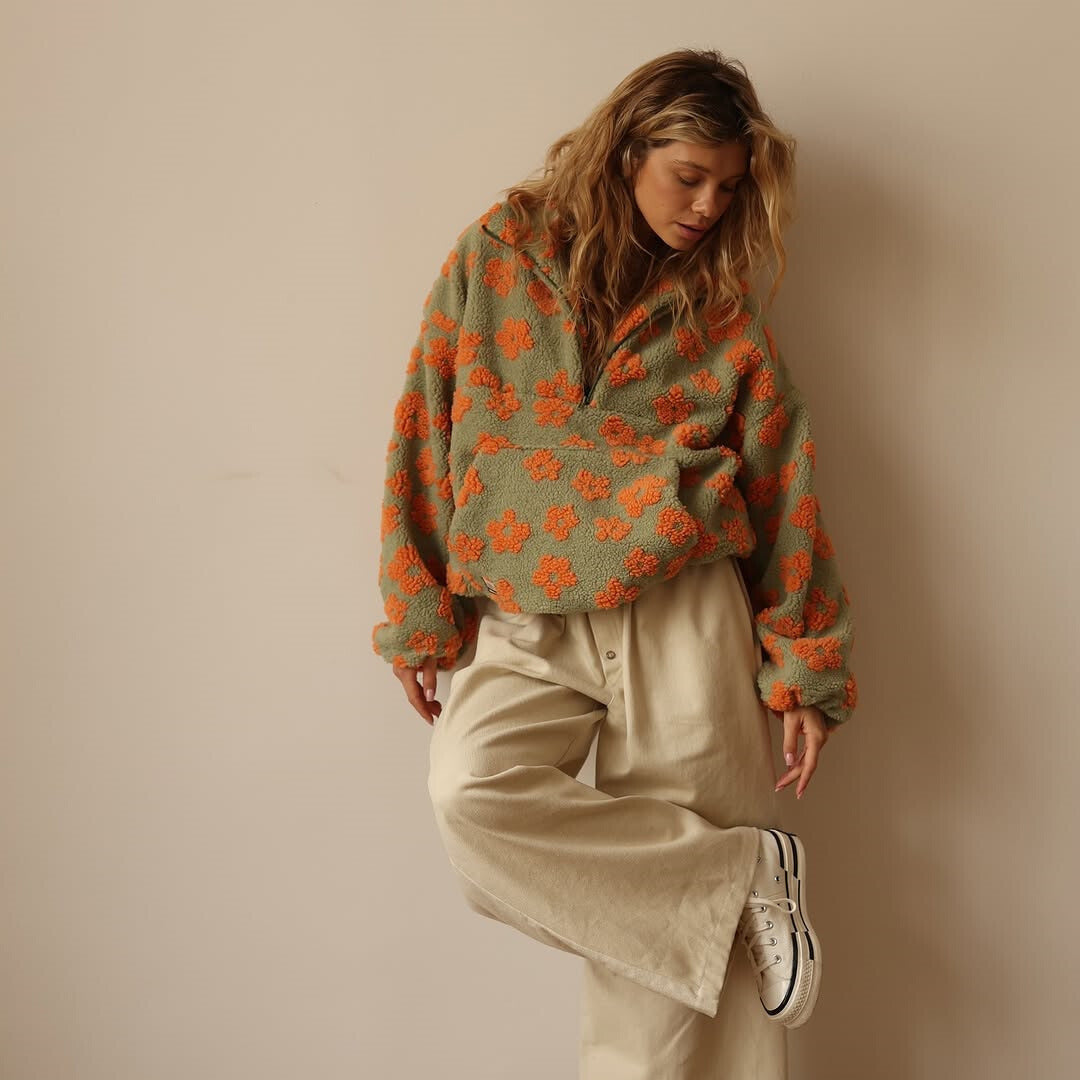 SOFIA™ | BLOMSTERPRYSET SWEATER